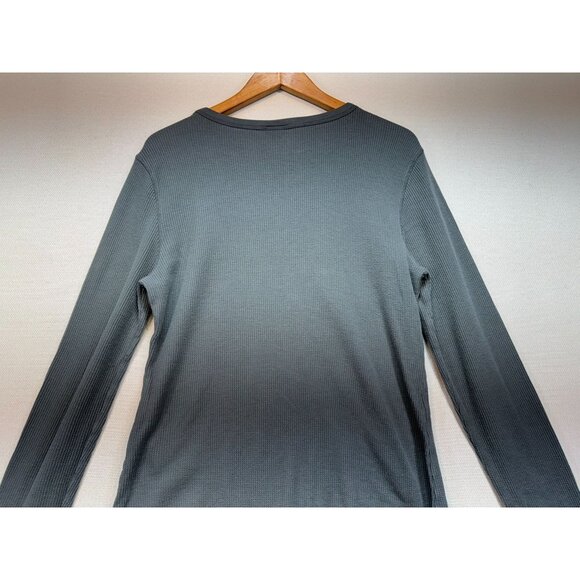 Disney Mickey Juniors Shirt  Waffle Weave Graphic Stretch Size XXL Gray - Picture 10 of 10